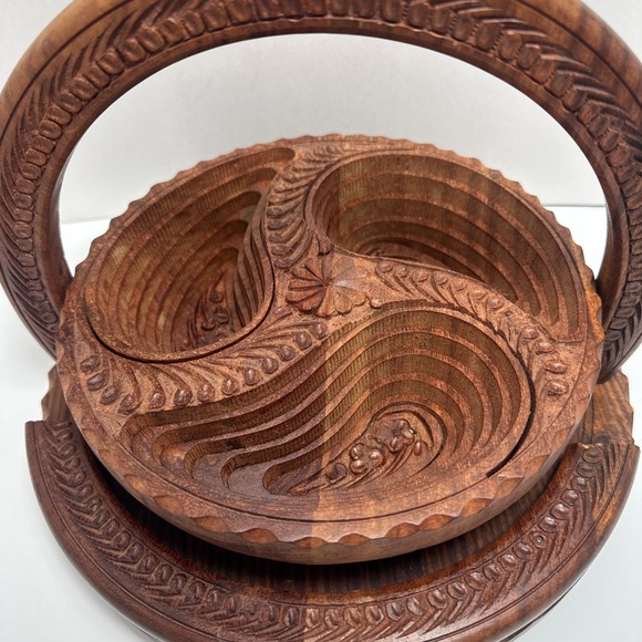 Vintage Rosewood Folk Art Woodwork Hand Carved Collapsible Art Basket - Picture 5 of 12